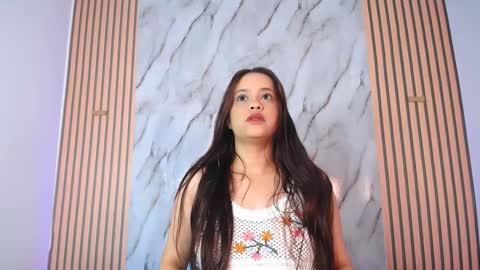 Snapshot of piagelvez_ chatting on 10.12.25 piagelvez_ online show from 10.12.25