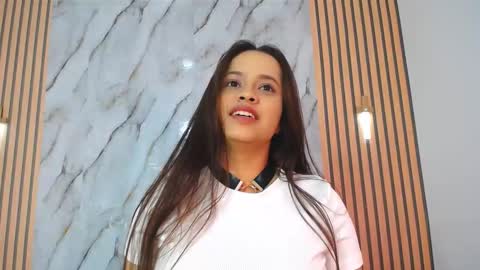 Snapshot of piagelvez_ chatting on 11.07.25 piagelvez_ online show from 11.07.25