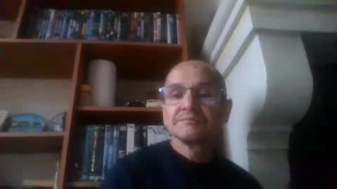 Snapshot of pichoun71 chatting on 12.08.24 pichoun71 online show from 12.08.24