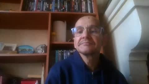 Snapshot of pichoun71 chatting on 12.14.24 pichoun71 online show from 12.14.24