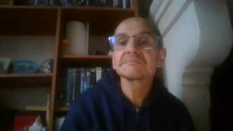 Snapshot of pichoun71 chatting on 12.14.24 pichoun71 online show from 12.14.24