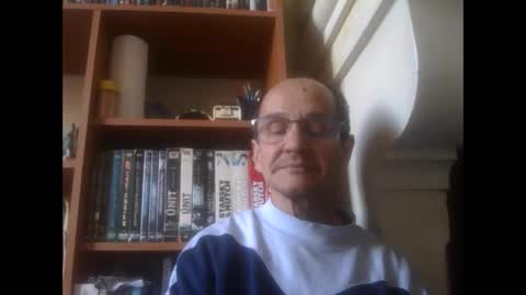 Snapshot of pichoun71 chatting on 02.16.25 pichoun71 online show from 02.16.25