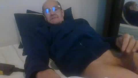 pichoun71 online show from 11.22.25