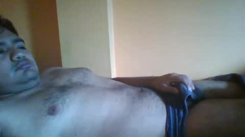 Snapshot of pichulonrenzo chatting on 06.18.26 PICHULAMOJADA online show from 06.18.26
