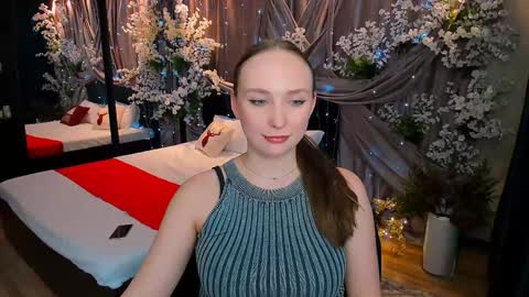 Emelie online show from 12.17.24