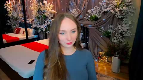Emelie online show from 12.23.24
