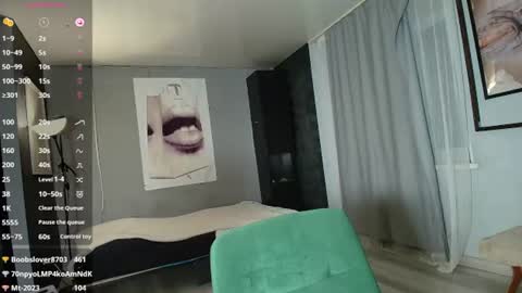 Snapshot of piera_ chatting on 06.16.26 Piera online show from 06.16.26