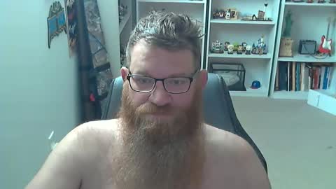 Snapshot of pierced2878 chatting on 05.12.26 pierced2878 online show from 05.12.26