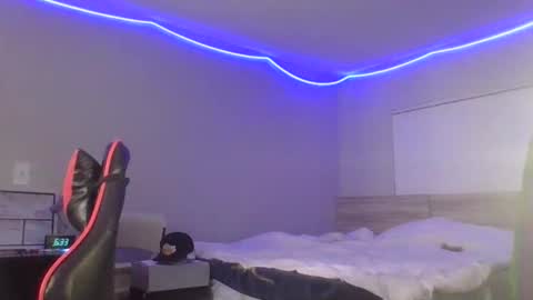 pierceddhabibi online show from 11.19.25