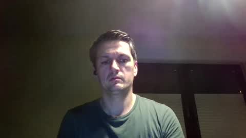 Snapshot of piercingsxxx chatting on 01.25.25 piercingsxxx online show from 01.25.25