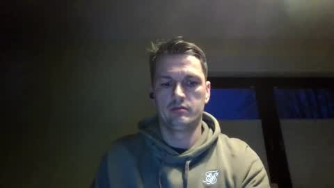 Snapshot of piercingsxxx chatting on 02.13.25 piercingsxxx online show from 02.13.25