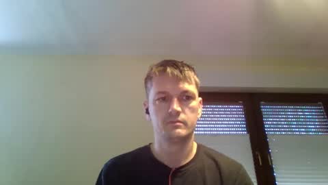 Snapshot of piercingsxxx chatting on 02.25.25 piercingsxxx online show from 02.25.25