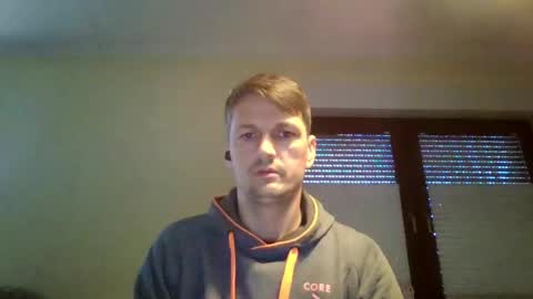 Snapshot of piercingsxxx chatting on 03.12.25 piercingsxxx online show from 03.12.25