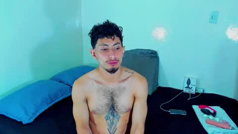 Snapshot of piggy_eddy chatting on 01.18.26 Eddy Brock... Its a pleasure to talk to... online show from 01.18.26