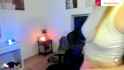 PiinkPandora online show from 04.02.26