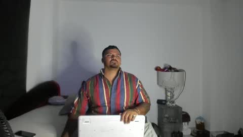Snapshot of pikoro_gomez chatting on 05.02.26 pikoro_gomez online show from 05.02.26