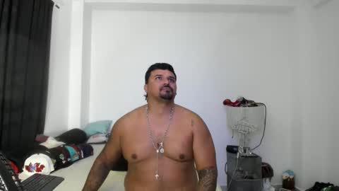 Snapshot of pikoro_gomez chatting on 05.21.26 pikoro_gomez online show from 05.21.26
