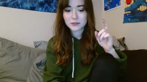 Snapshot of pillogoddess chatting on 01.09.25 PilloGoddess online show from 01.09.25