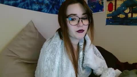 Snapshot of pillogoddess chatting on 01.22.25 PilloGoddess online show from 01.22.25