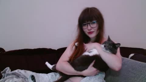 Snapshot of pillogoddess chatting on 02.07.25 PilloGoddess online show from 02.07.25