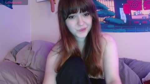 Snapshot of pillogoddess chatting on 03.09.25 PilloGoddess online show from 03.09.25
