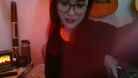 Snapshot of pillogoddess chatting on 10.25.25 PilloGoddess online show from 10.25.25