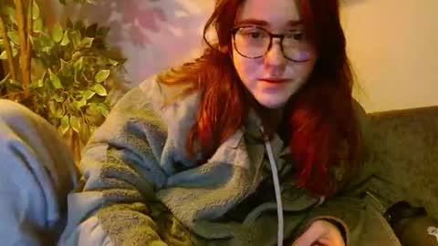 Snapshot of pillogoddess chatting on 11.07.25 PilloGoddess online show from 11.07.25