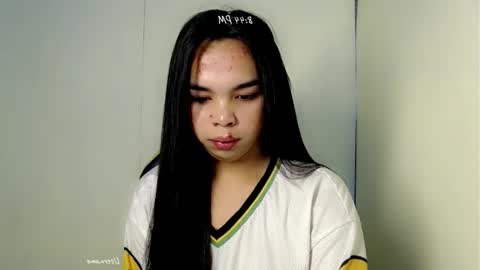 Snapshot of pinay_heart chatting on 09.29.25 heart online show from 09.29.25