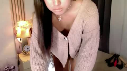 Ivy Morningstar online show from 09.08.25