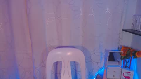 pinay_shawnx online show from 12.20.24