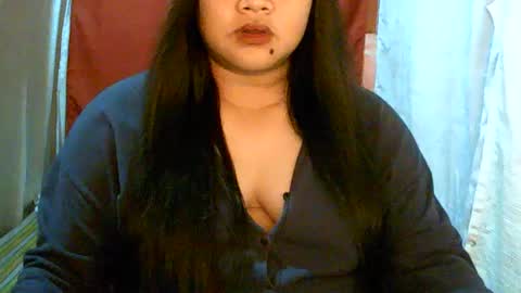 Snapshot of pinayjona chatting on 02.25.25 pinayjona online show from 02.25.25