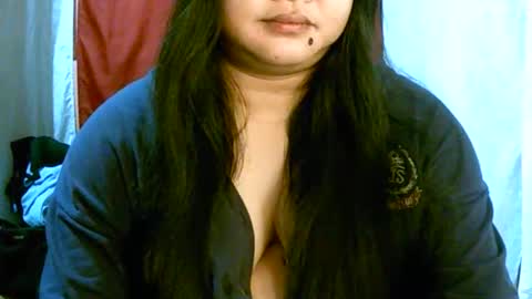 Snapshot of pinayjona chatting on 10.26.25 pinayjona online show from 10.26.25