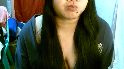 Snapshot of pinayjona chatting on 11.11.25 pinayjona online show from 11.11.25