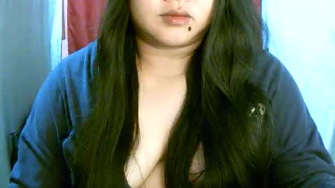 Snapshot of pinayjona chatting on 11.14.25 pinayjona online show from 11.14.25