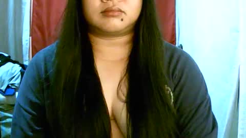 Snapshot of pinayjona chatting on 11.17.25 pinayjona online show from 11.17.25