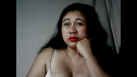 pinaymama12345 online show from 12.20.24