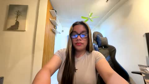 Im chikana online show from 02.13.26