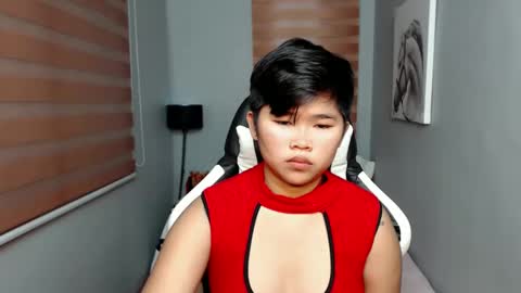 Lyn the Lesbian online show from 01.22.25