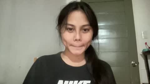 Snapshot of pinaysofia chatting on 09.15.25 pinaysofia online show from 09.15.25