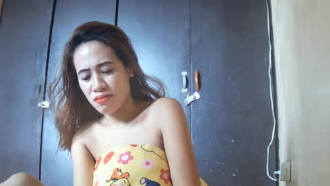 Snapshot of pinaysweet_couple chatting on 07.28.26 pinaysweet_couple online show from 07.28.26