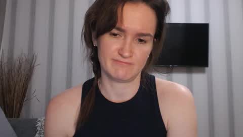       online show from 01.04.25
