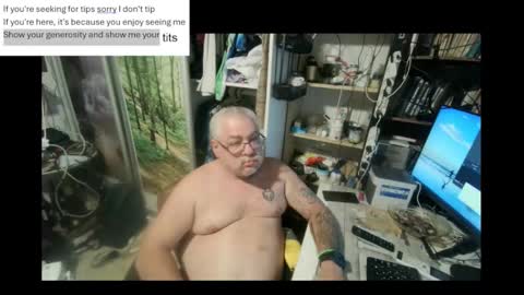 pini_z online show from 01.15.25