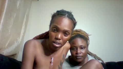 Snapshot of pink545414 chatting on 10.27.25 pink545414 online show from 10.27.25