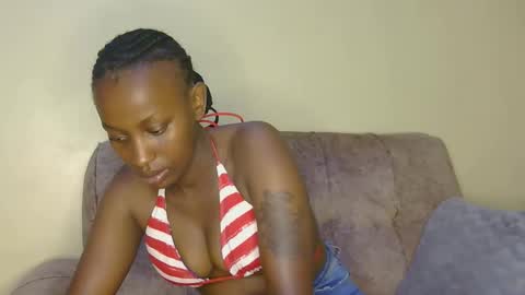 pink_cushy online show from 02.16.26