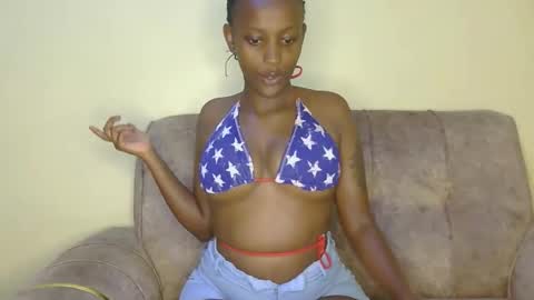 pink_cushy online show from 02.23.26