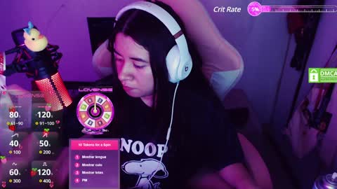 Snapshot of pink_girl0n chatting on 12.25.24 Kitty online show from 12.25.24