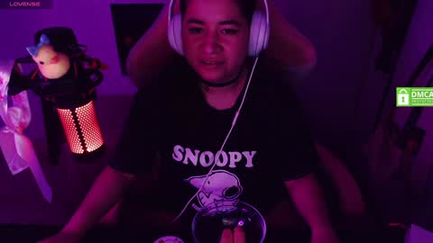 Snapshot of pink_girl0n chatting on 12.26.24 Kitty online show from 12.26.24