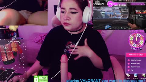 Snapshot of pink_girl0n chatting on 01.14.25 Kitty online show from 01.14.25