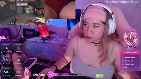 Snapshot of pink_girl0n chatting on 02.15.25 Kitty online show from 02.15.25