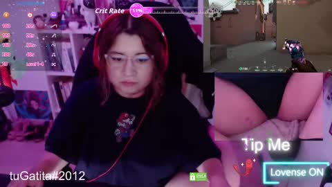 Snapshot of pink_girl0n chatting on 09.17.25 Kitty online show from 09.17.25